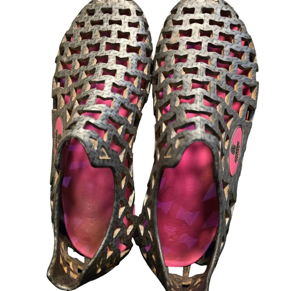 Gator Waders Womens Size 7 Gray & Pink Mesh Water Shoes